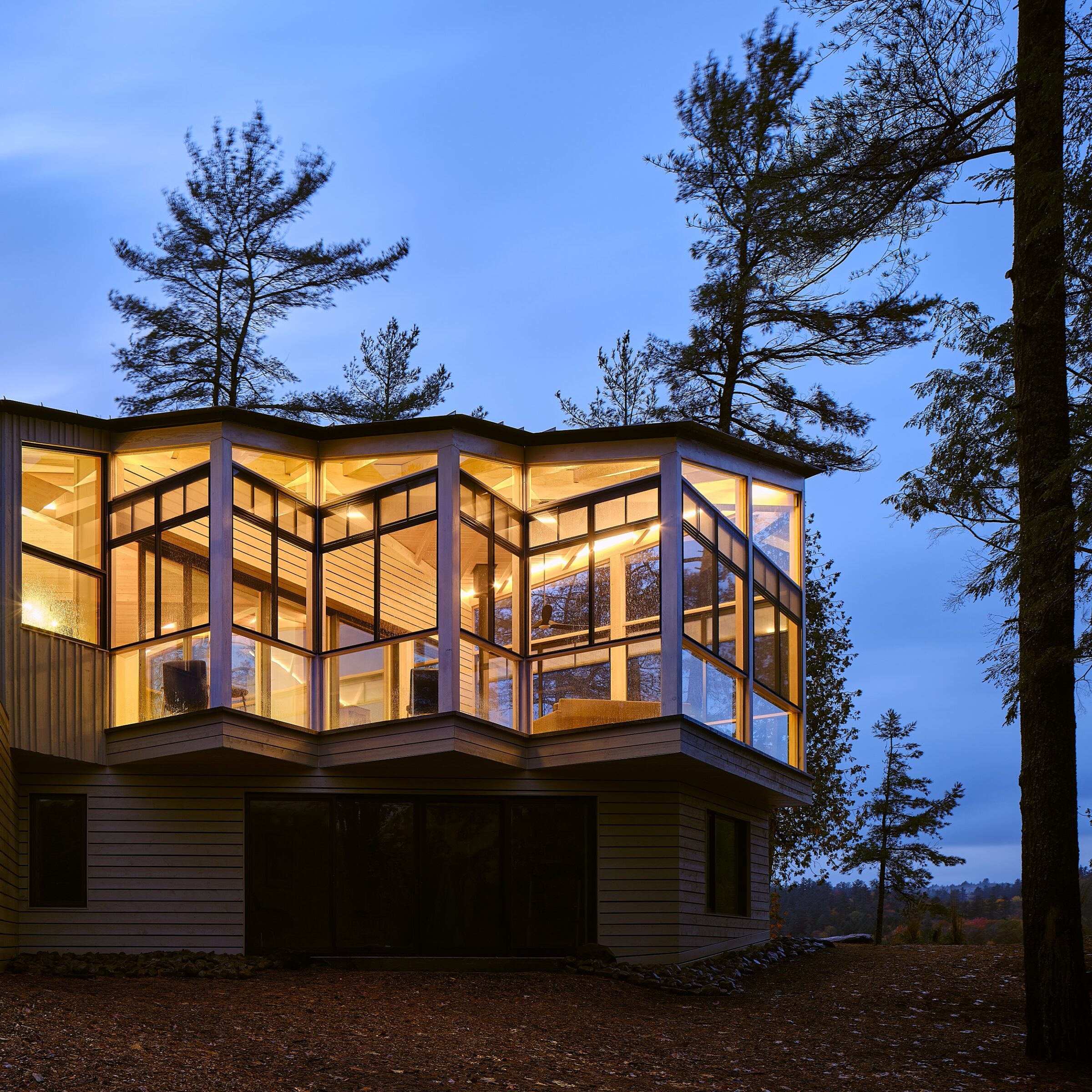 Algonquin Highlands Cottage — project image 11