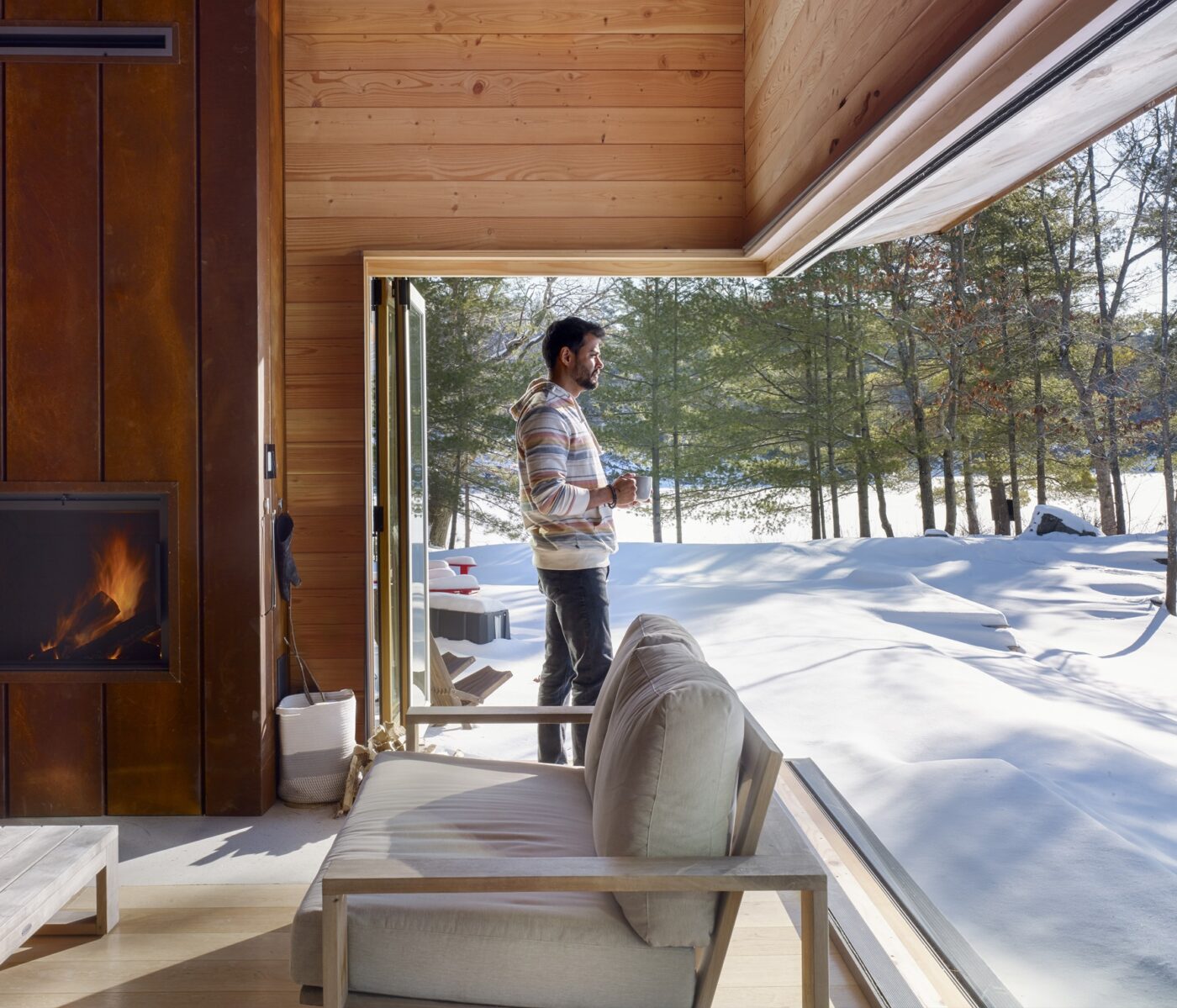6 Mile Lake Cottage