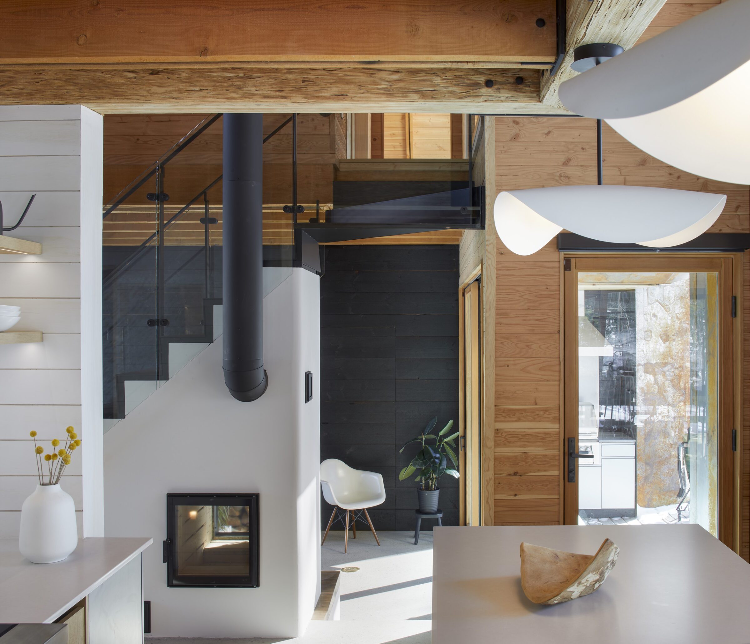 6 Mile Lake Cottage — project image 9