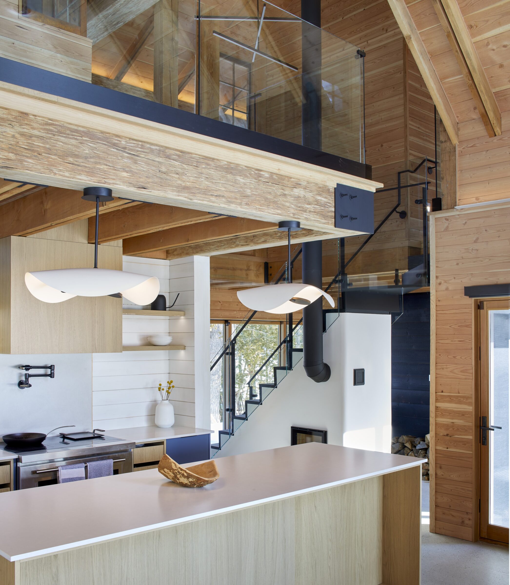 6 Mile Lake Cottage — project image 27