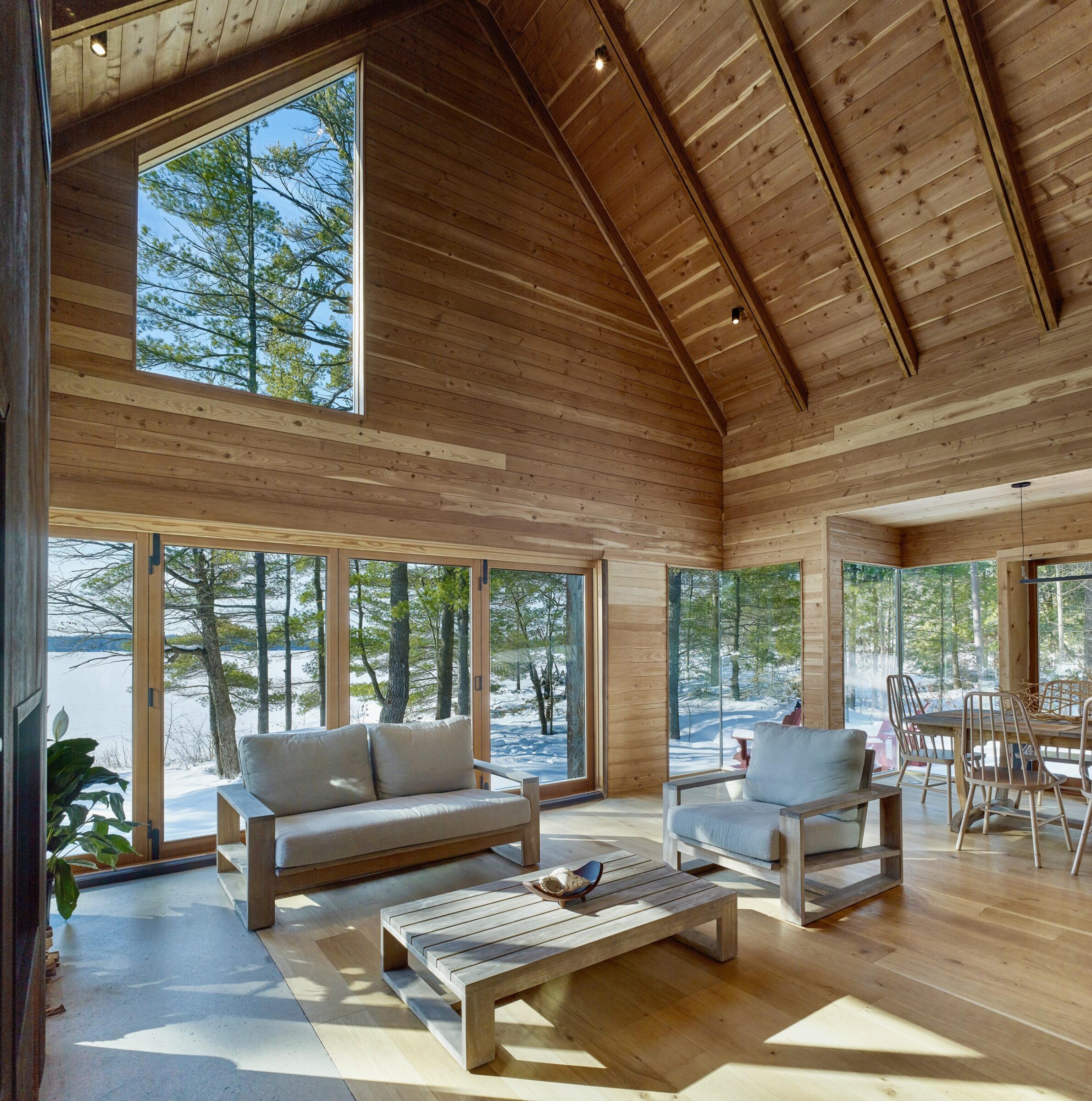 6 Mile Lake Cottage — project image 25