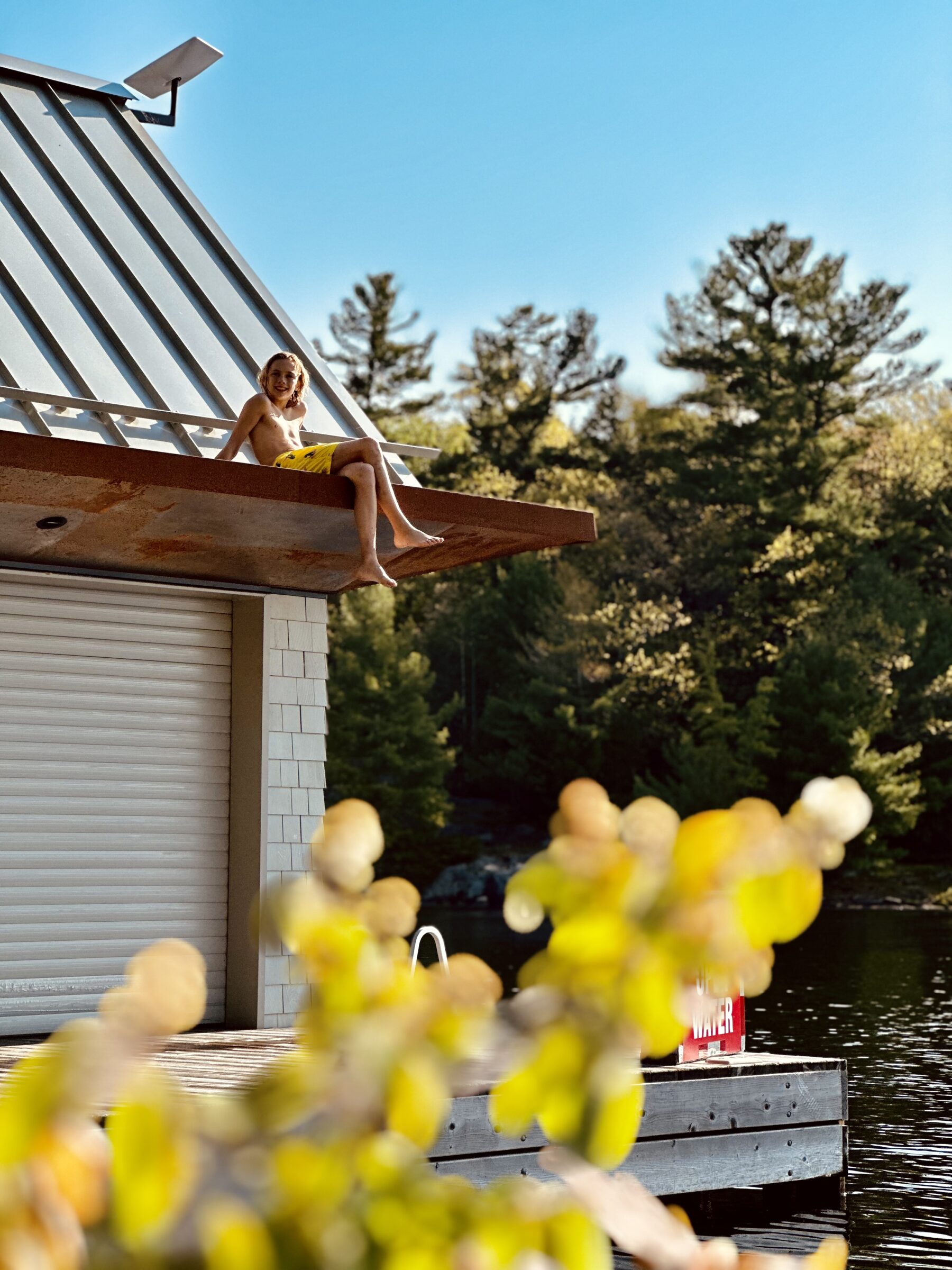 6 Mile Lake Cottage — project image 15