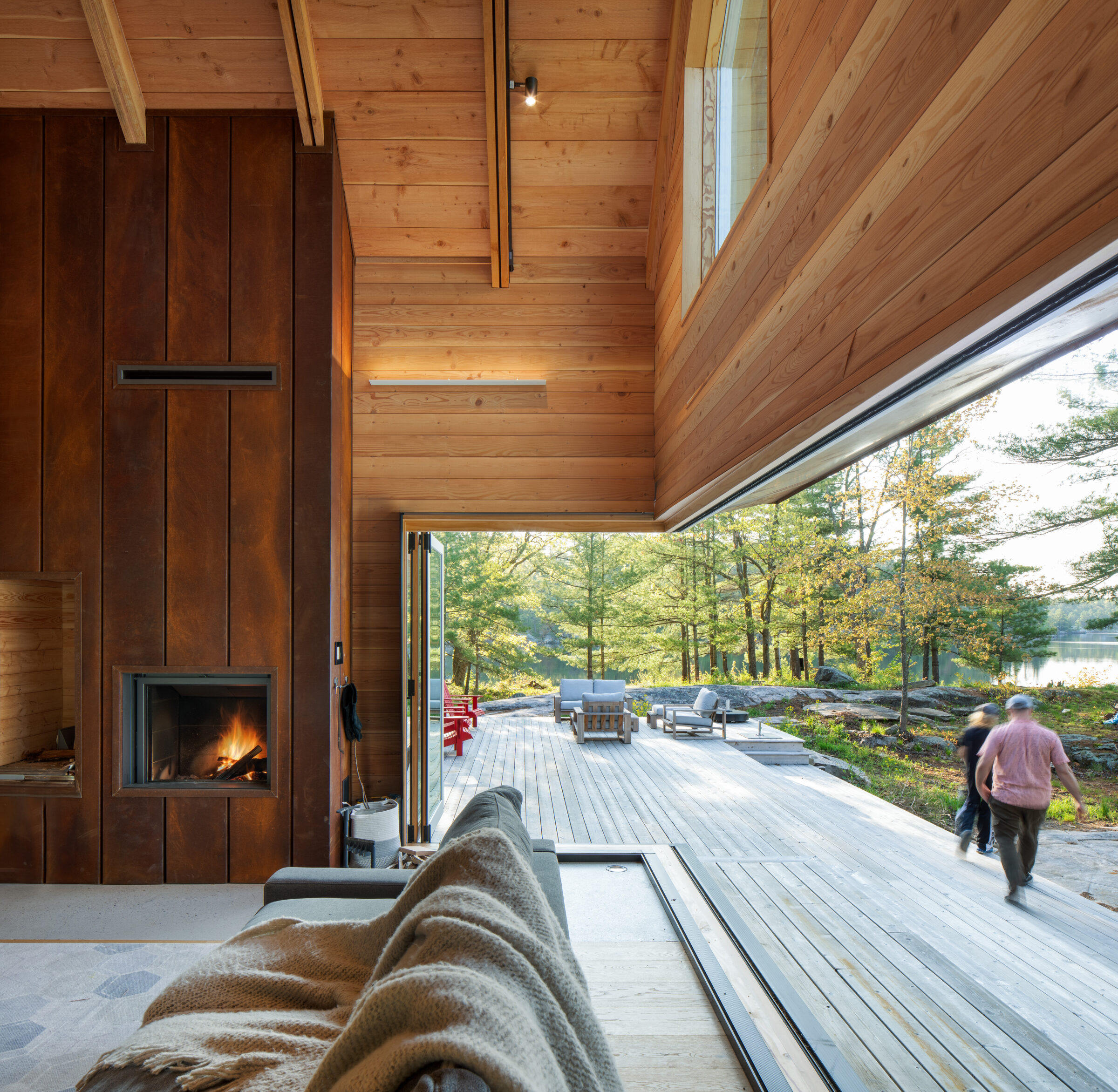 6 Mile Lake Cottage — project image 13