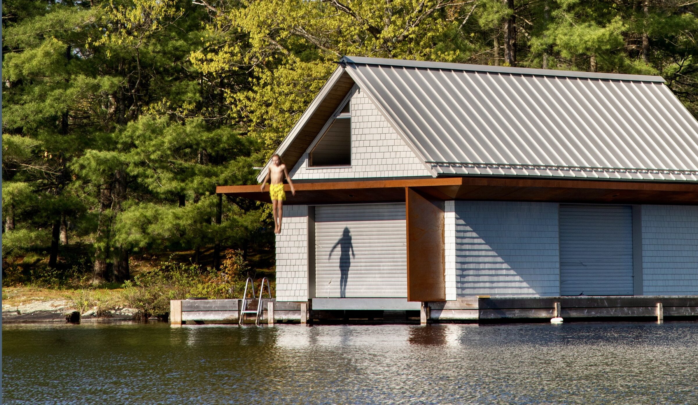 6 Mile Lake Cottage — project image 17