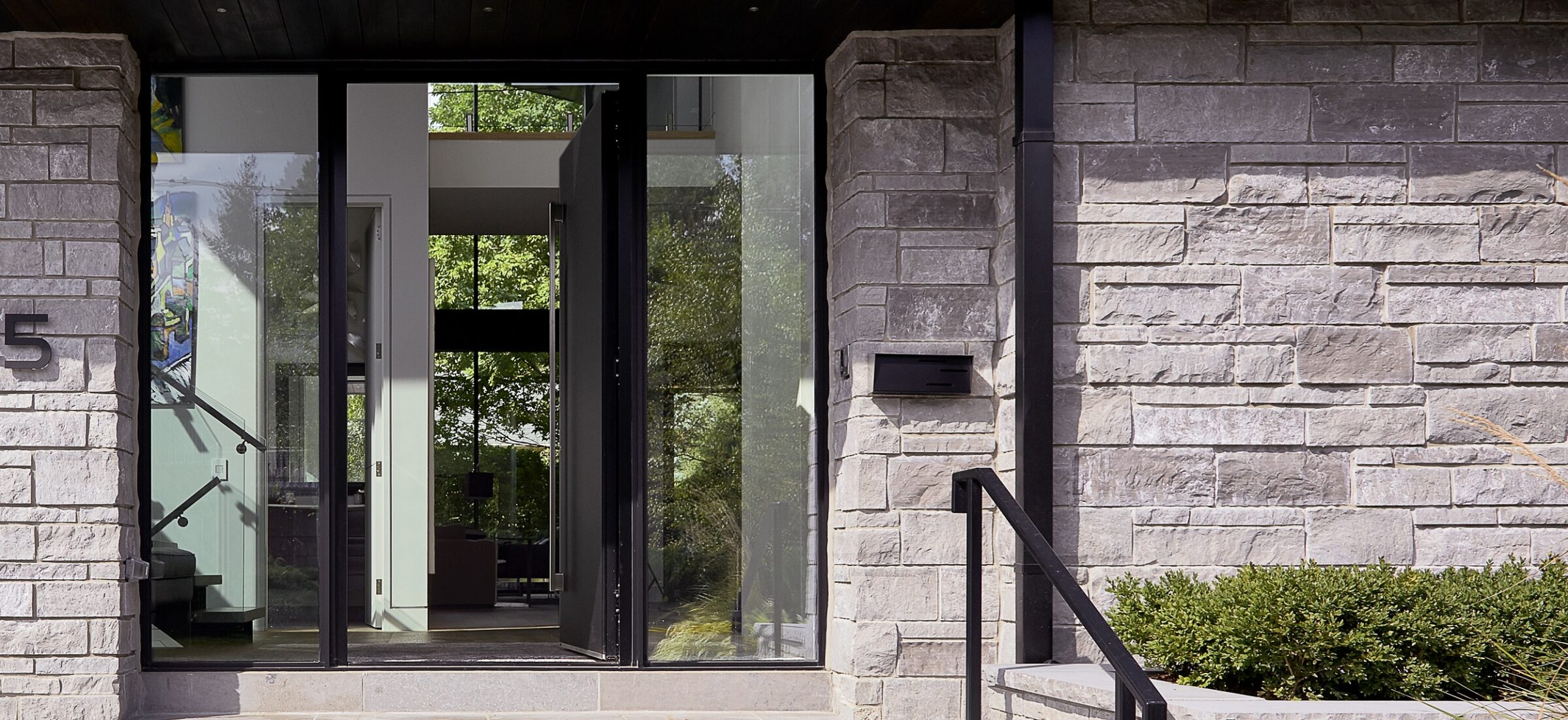 Sunnylea Home — project image 9